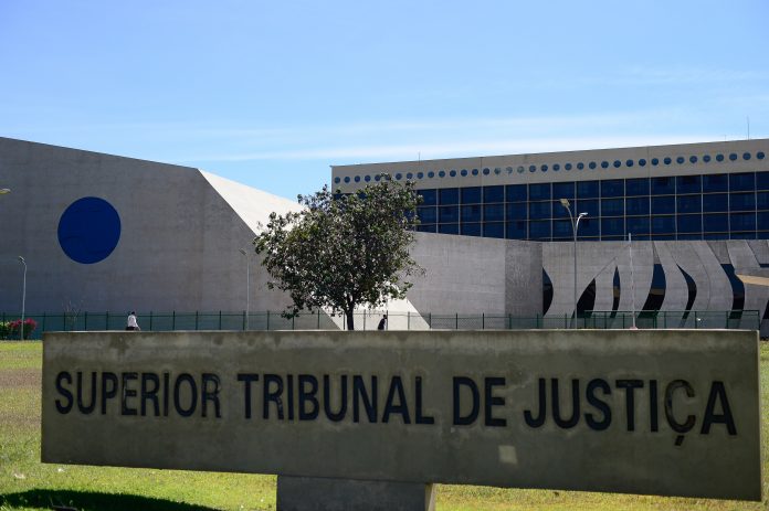 Superior Tribunal de Justiça (STJ)