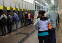 Reabertura dos bancos acontece nesta quarta-feira, a partir do meio-dia