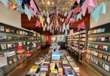 Livraria em Paraty realiza sarau para celebrar o Mês da Mulher