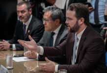 Acordo entre Brasil e EUA reforça combate ao tráfico de armas e drogas