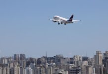 Alta no querosene pressiona aviação no país