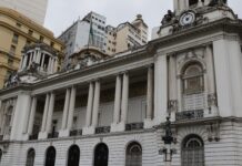 Cargos comissionados da Prefeitura do Rio poderão ser limitados a 5%